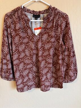 bobeau Maroon Floral V-Neck Tunic